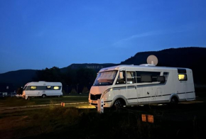 Góry Stołowe Camp -miejsce na kamper, przyczepę lub namiot